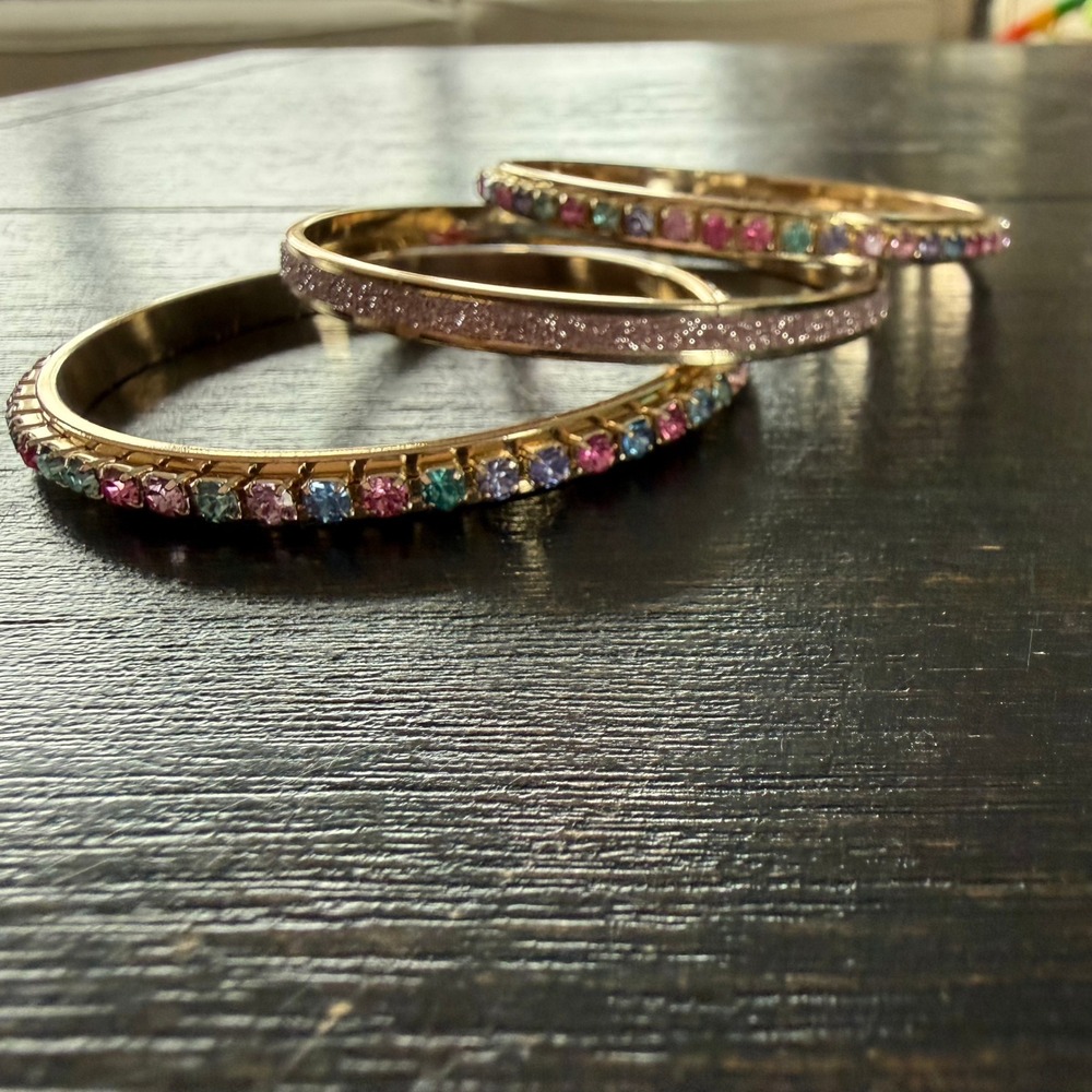 Set‎ of 3 Gold Tone Bangle Bracelets Multi Color Rhinestone and Pink Glitter